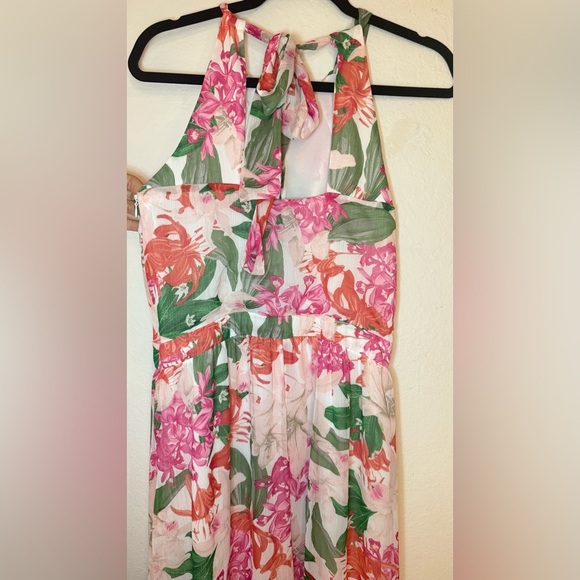 CeCe- Floral Long Maxi Dress Halter Neck - Size 6
Retail Price $175 - Picture 8 of 17